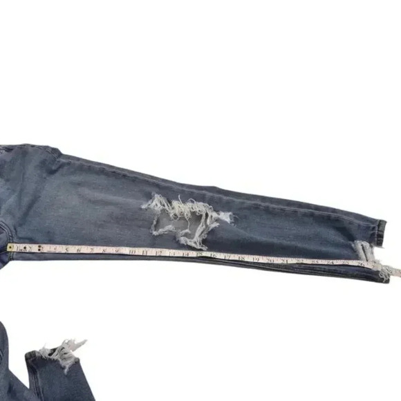 American Eagle Mom Jeans High Waisted  Distressed Ripped Blue Size 00 - Picture 12 of 13